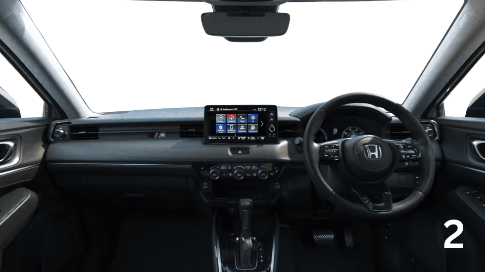 Vezel Z grade with Connect Display and Wireless Charging